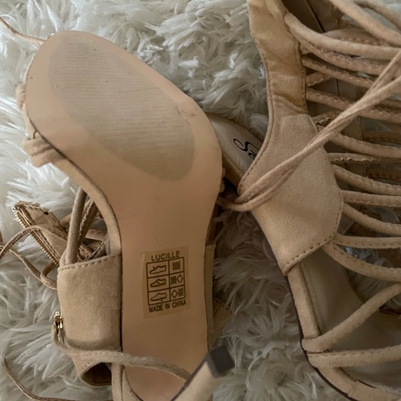 Nude tie up heels NEW and unworn - Picture 4 of 7